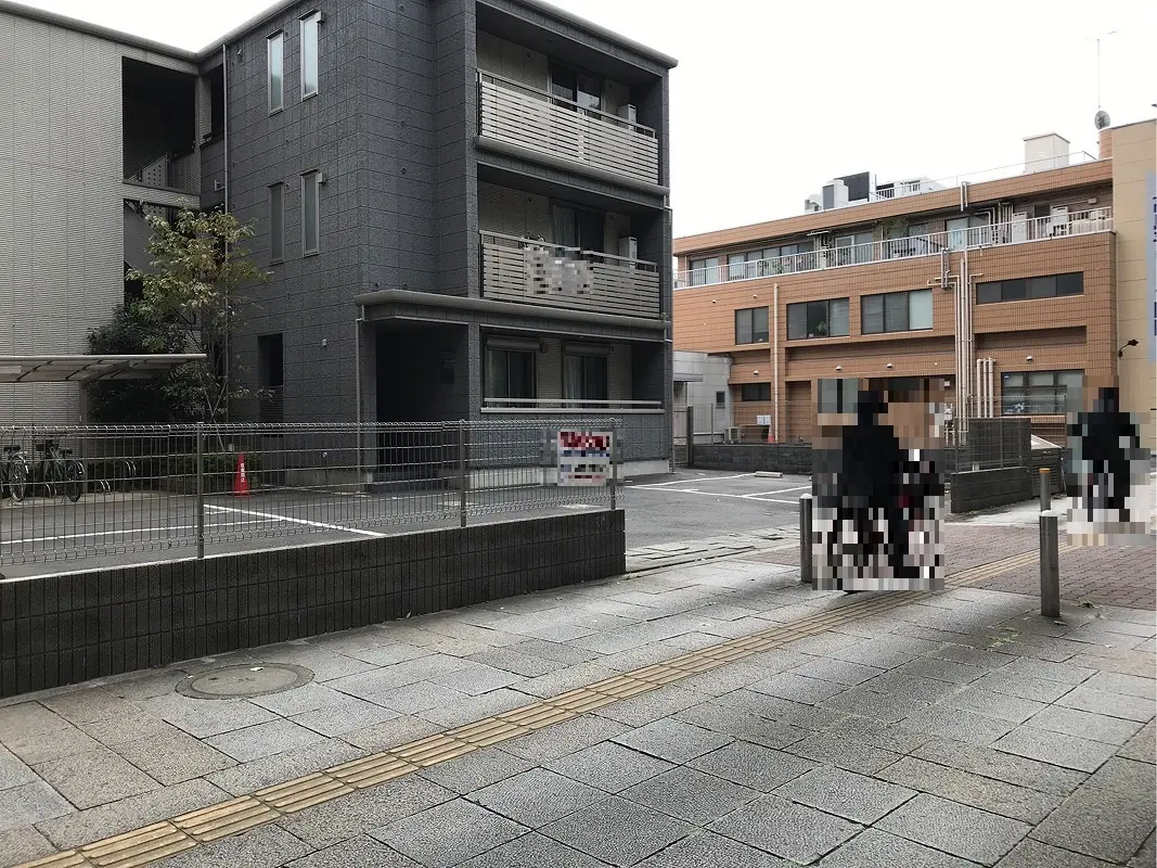 板橋区高島平２丁目　月極駐車場